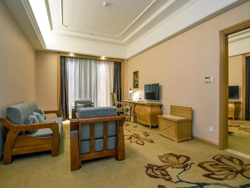 Vienna International Hotel Donglin Road Nankín Exterior foto